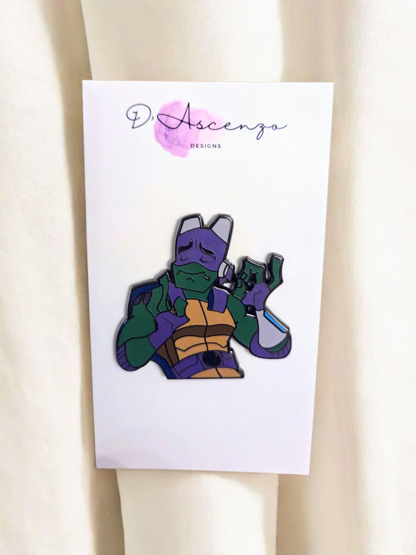 ROTTMNT Enamel Pin: Donnie