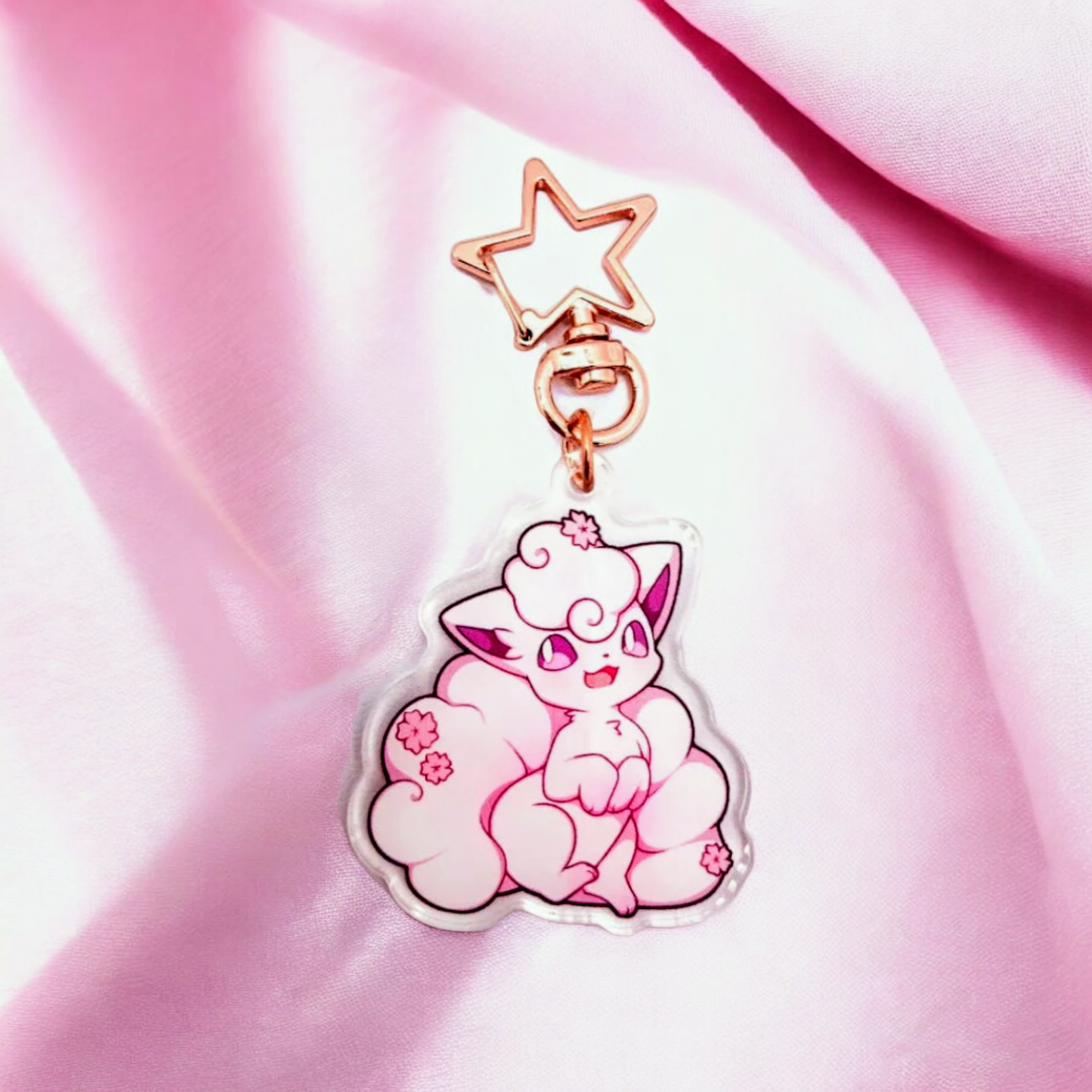 Pokemon Acrylic Keychains: Shiny Alolan Vulpix