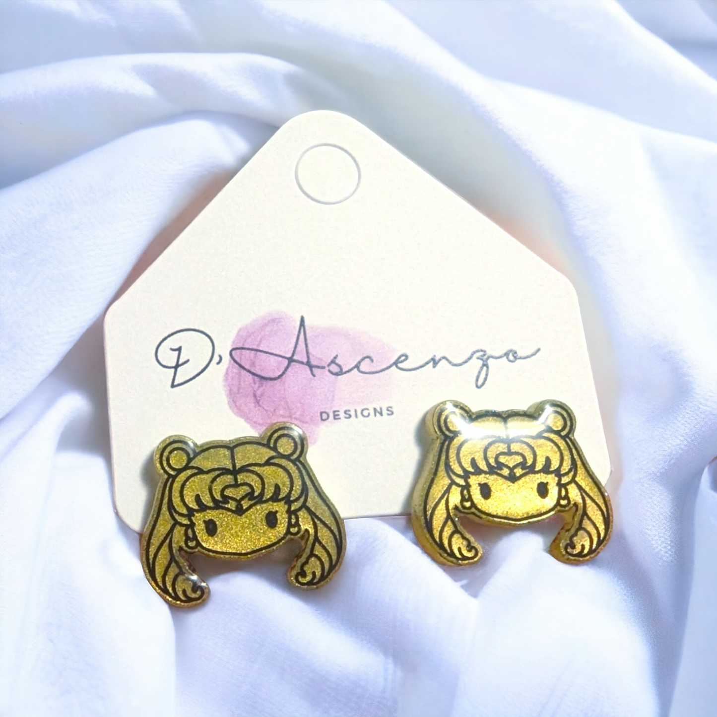 Sailor Moon Handmade Resin Studs: Sailor Moon