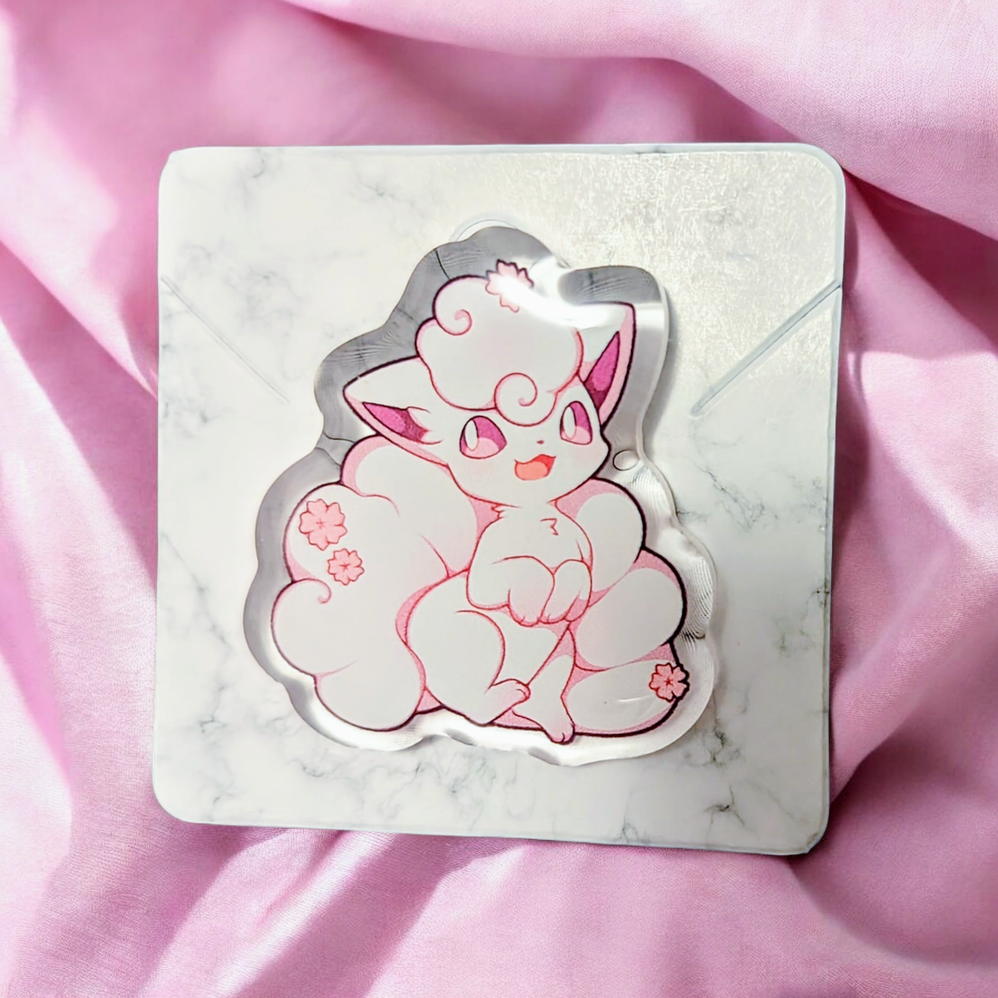 Shiny Alolan Vulpix Pin